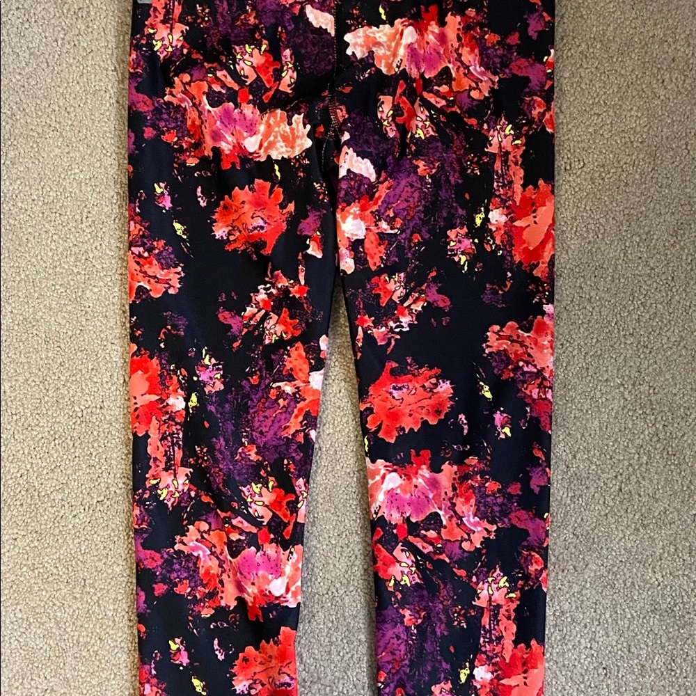 Fabletics Capri - Picture 3 of 4